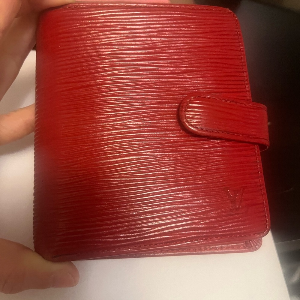 COPY - Red Epi Wallet